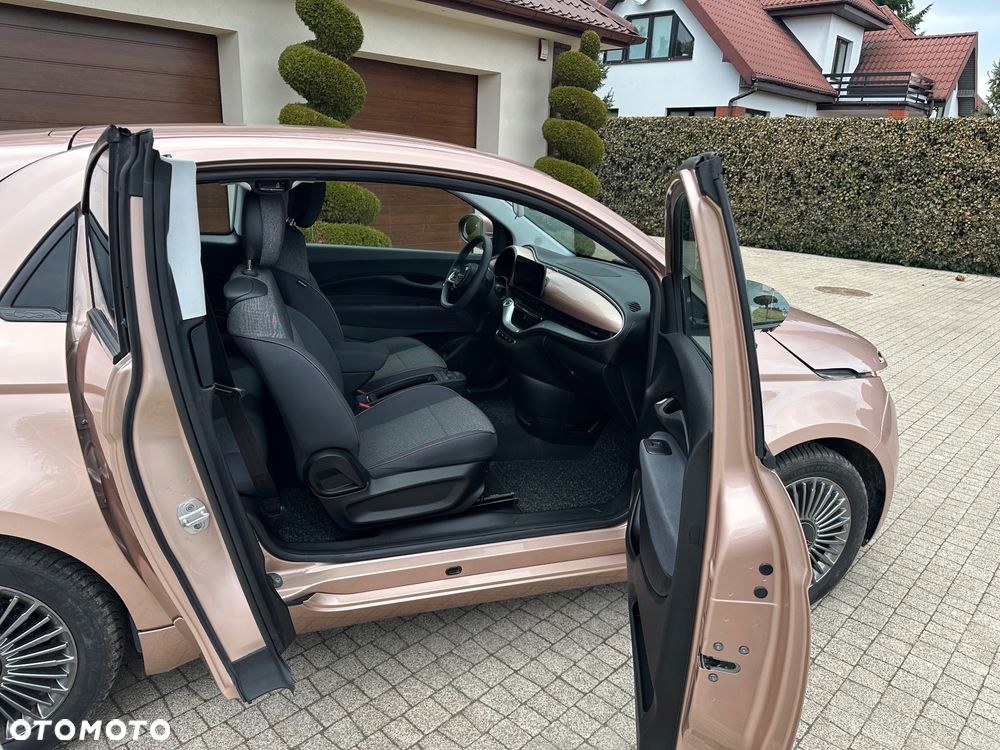 Fiat 500e - 11