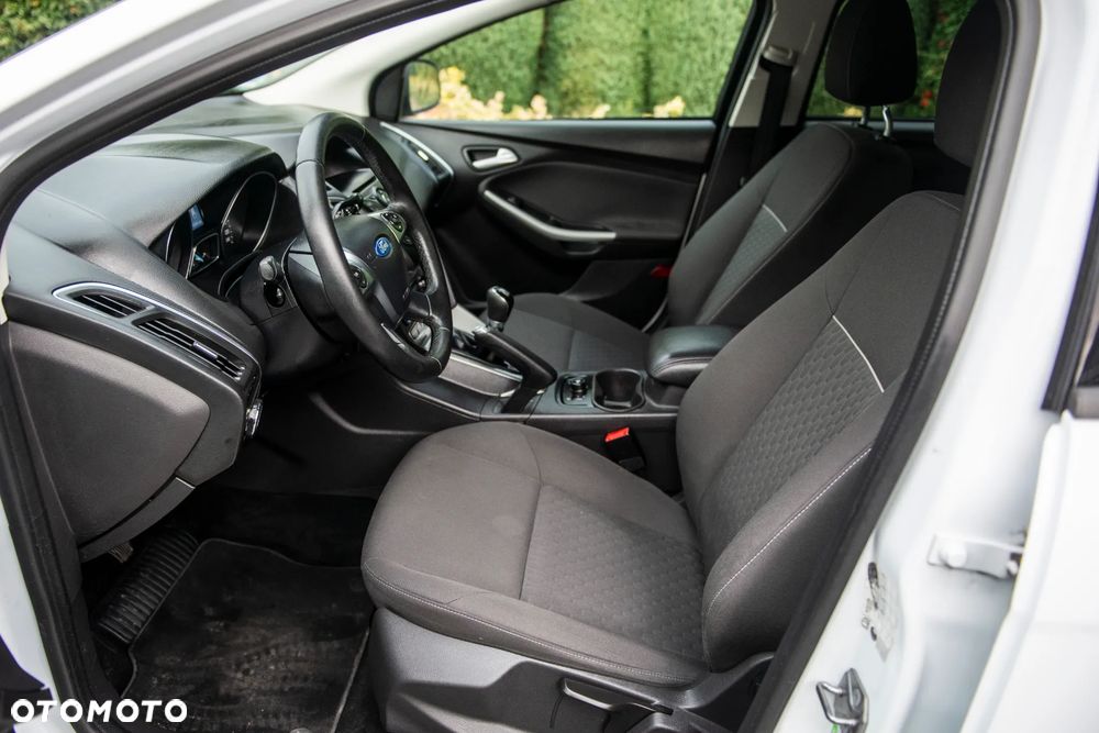 Ford Focus 1.0 EcoBoost Edition - 18