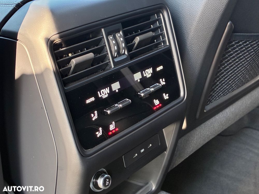 Porsche Cayenne Coupe Turbo E-Hybrid cu pachet GT - 31