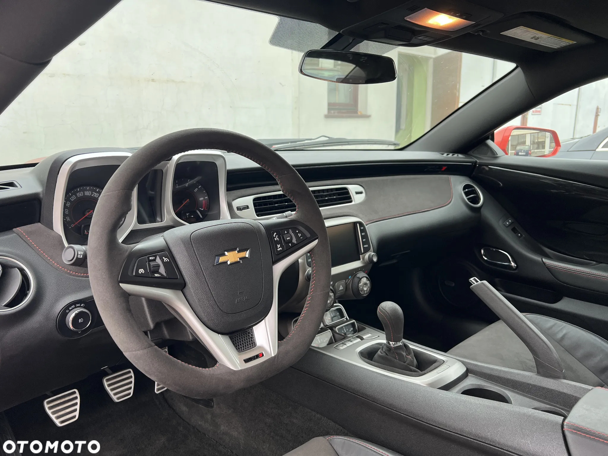 Chevrolet Camaro 6.2 V8 Coupe ZL1 - 2