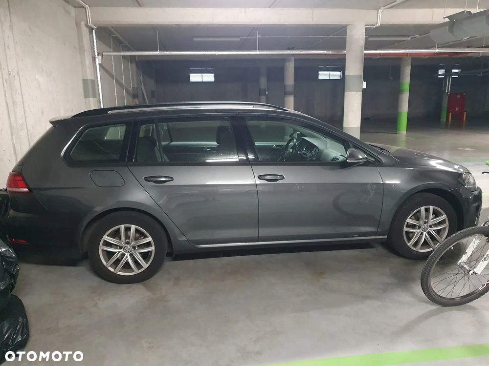 Volkswagen Golf 1.5 TSI ACT OPF DSG Comfortline - 2