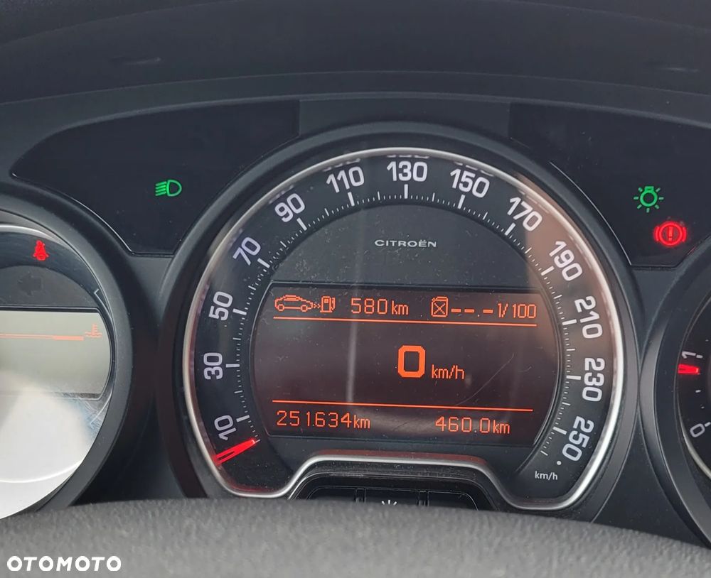 Citroën C5 2.0 HDi Attraction - 2