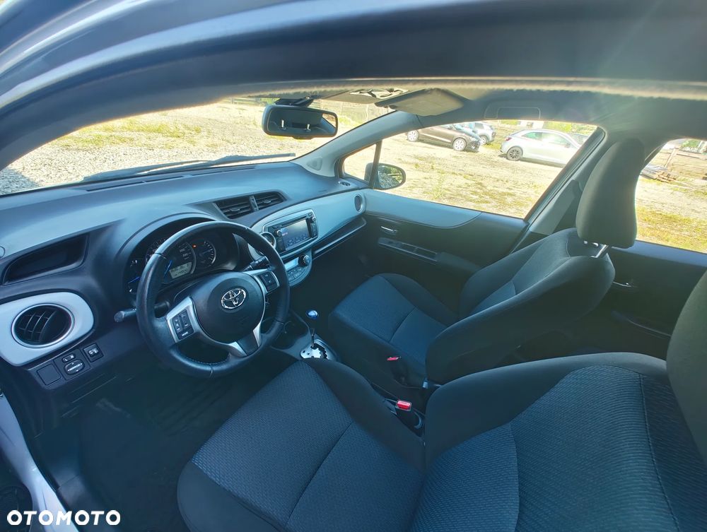 Toyota Yaris 1.5 VVT-i - 18