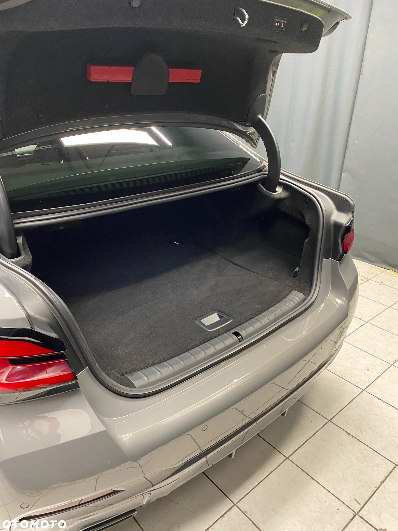 BMW Seria 5 530e xDrive M Sport sport - 6