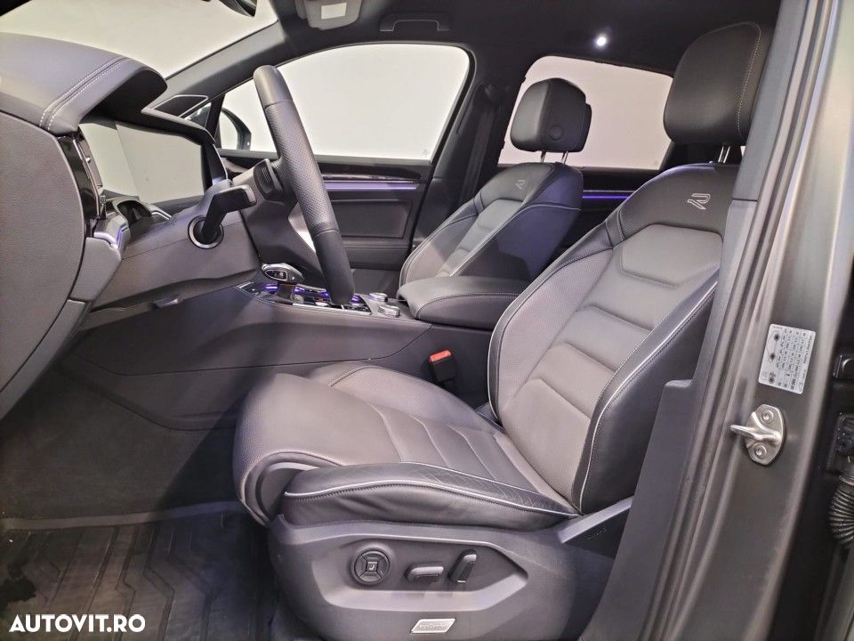 Volkswagen Touareg V6 TDI R-Style - 15