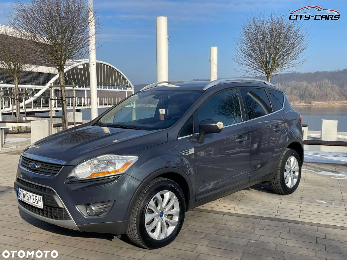 Ford Kuga - 4