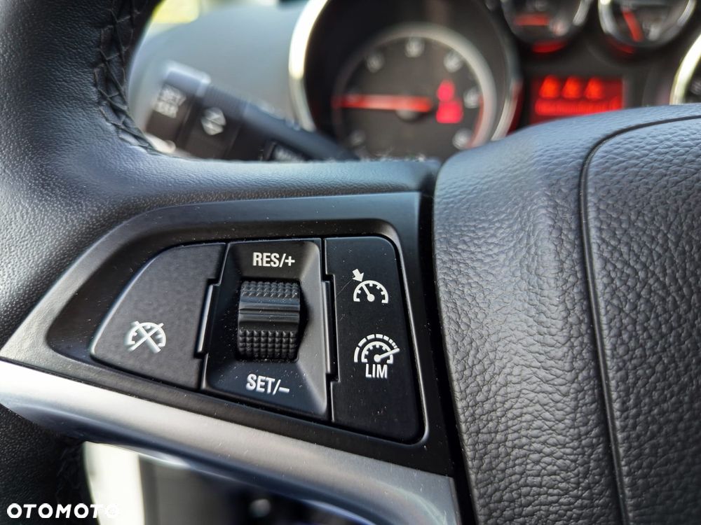 Opel Zafira Tourer 2.0 CDTI Innovation - 25