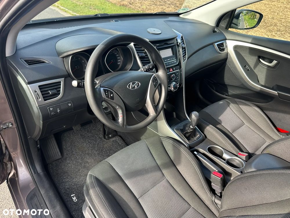 Hyundai i30 i30cw 1.4 Advantage - 18