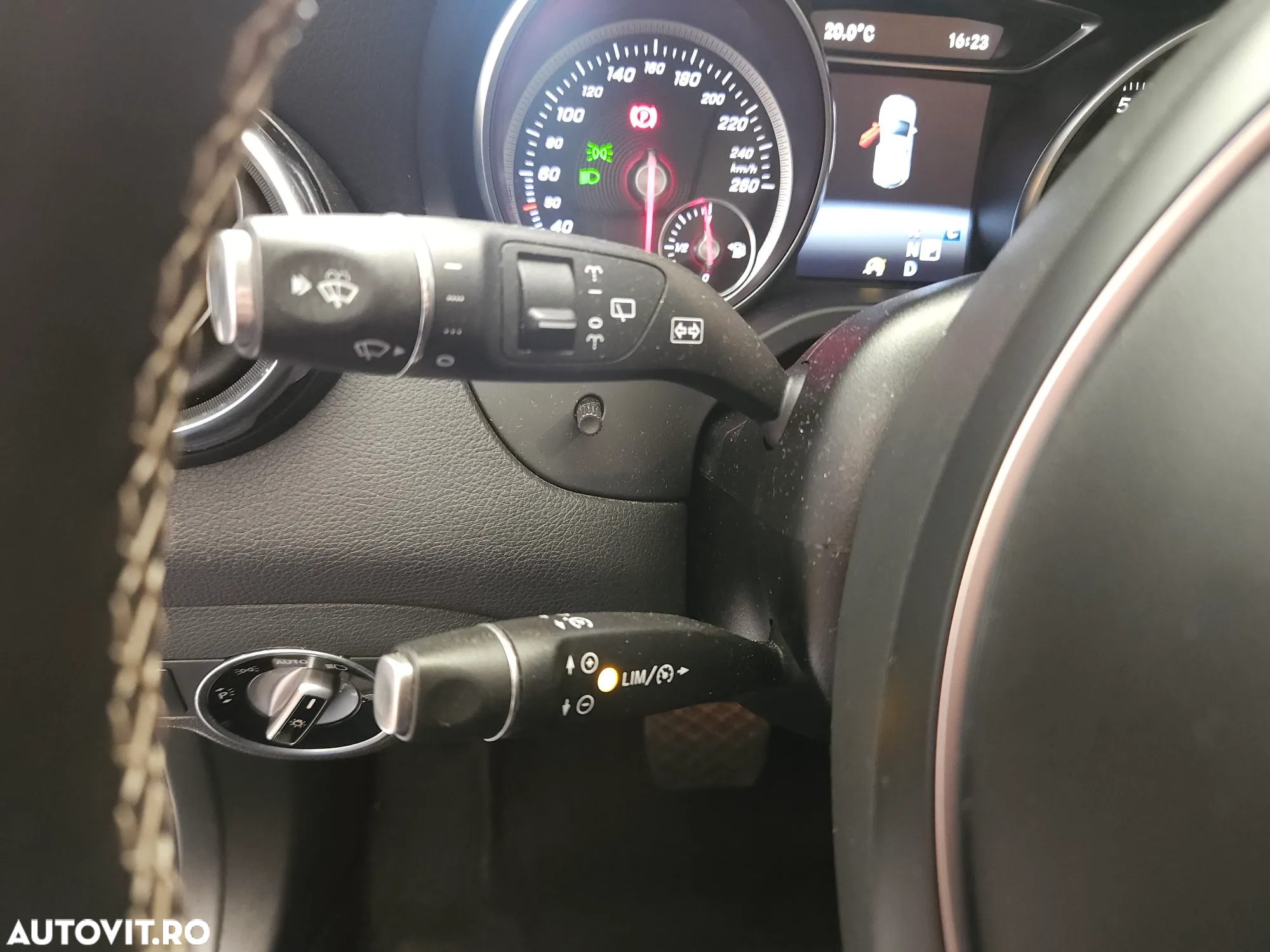 Mercedes-Benz GLA 250 4MATIC Aut. - 15