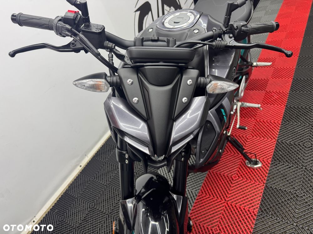 Yamaha MT - 11