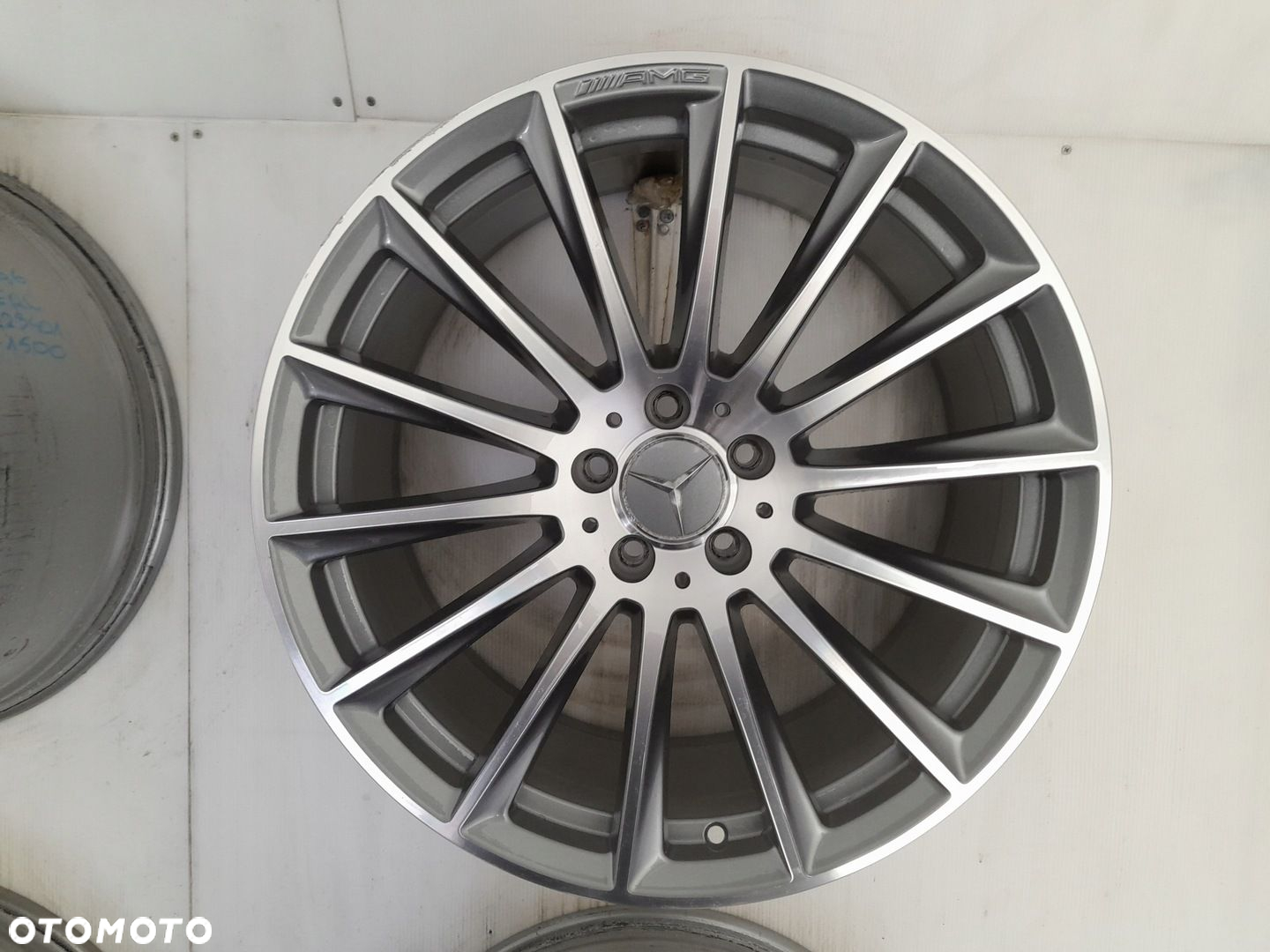 Felgi aluminiowe Mercedes OE A2234011500 9.0" x 20" 5x112 ET34 - 6