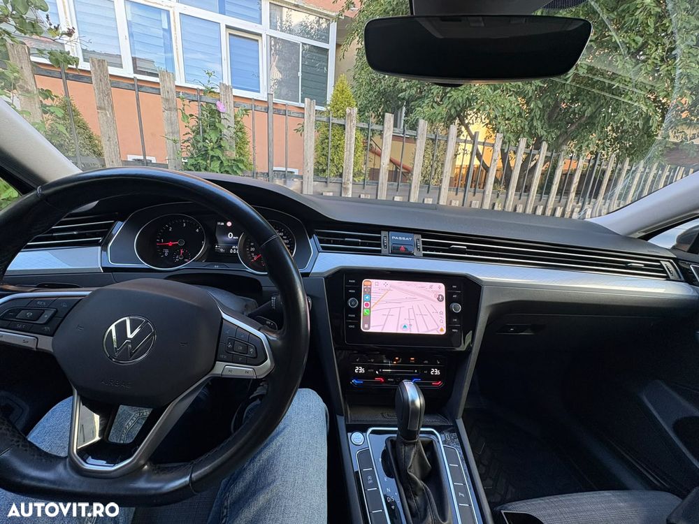 Volkswagen Passat 2.0 TDI SCR DSG Comfortline - 7