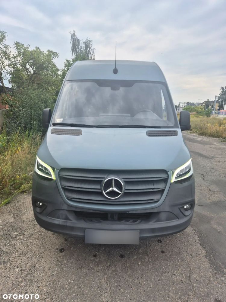 Mercedes-Benz Sprinter - 3