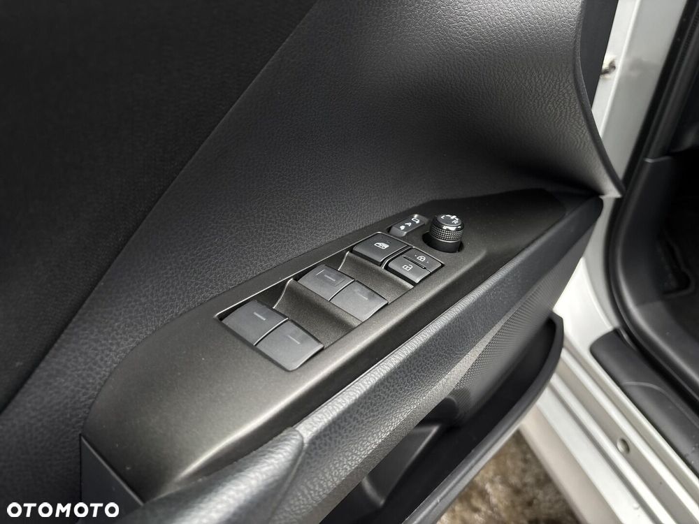 Toyota Camry 2.5 Hybrid Comfort CVT - 20