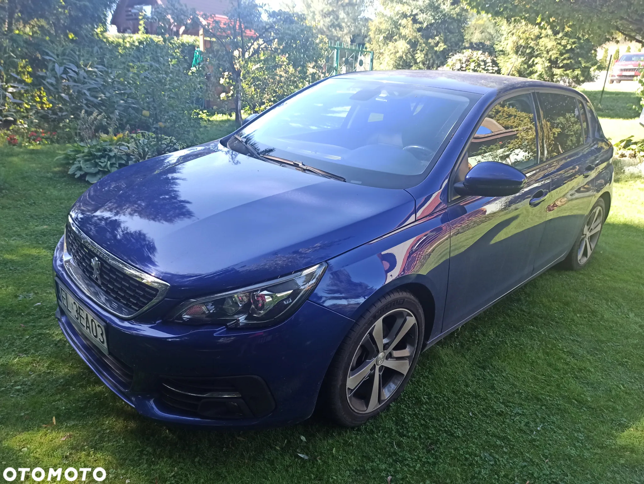 Peugeot 308 1.2 PureTech Allure S&S - 17
