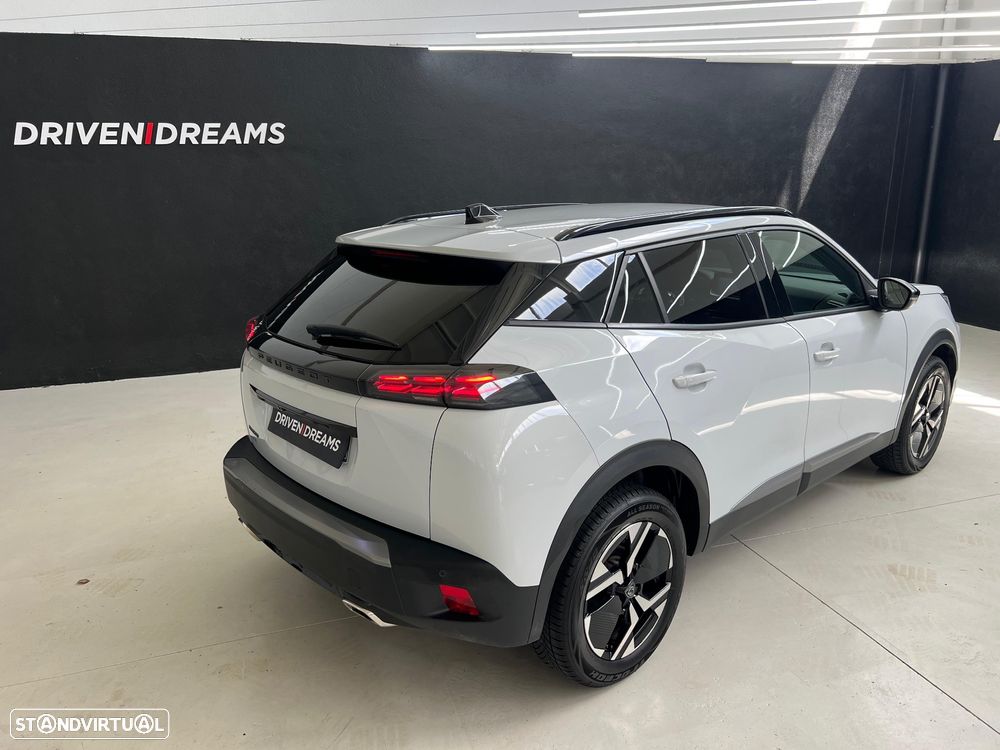 Peugeot 2008 1.2 PureTech Allure Pack EAT8 - 36