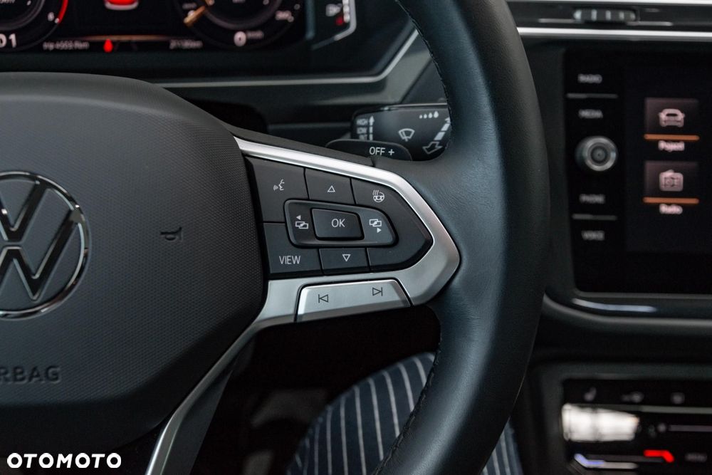Volkswagen Tiguan - 17