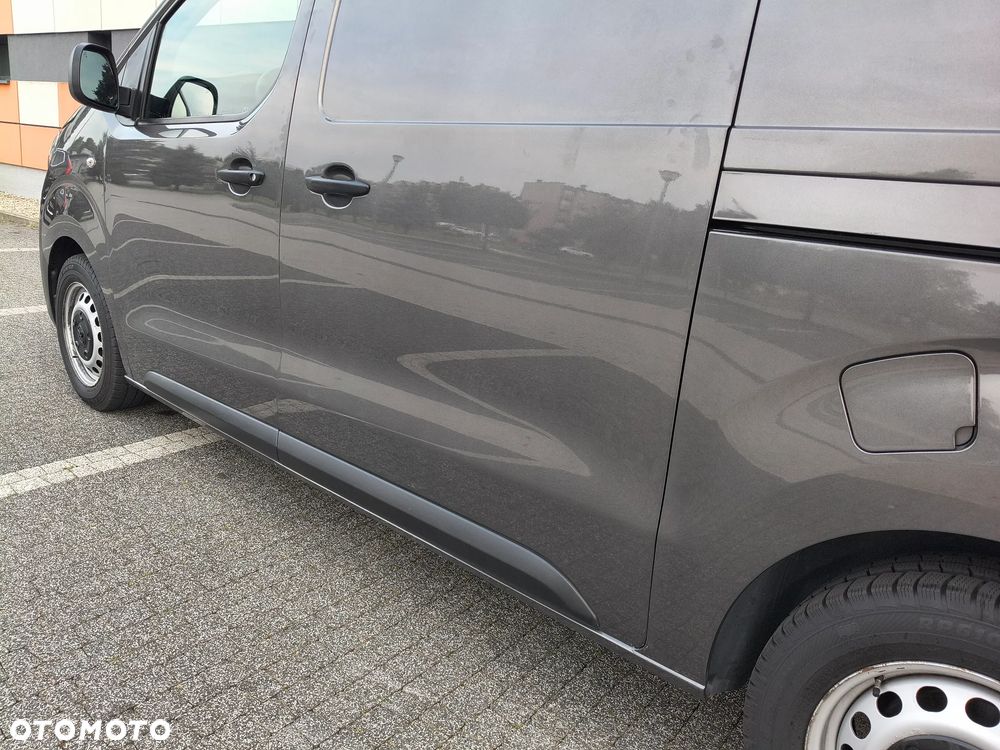 Toyota PROACE NOWY MODEL 1.5 D-4D (120KM) (L2H1) (EURO,6) KLIMA FULL OPCJA STAN IDEALNY NIE MA RDZY 100% BEZWYPADKOWY SERWIS A.S.O. DO KOŃCA ! ! ! - 30