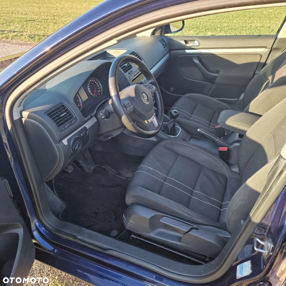 Volkswagen Jetta 1.4 TSI Comfortline - 5