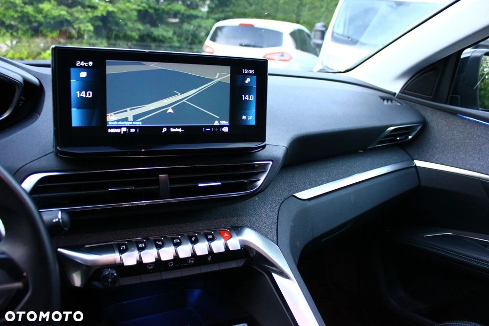 Peugeot 3008 BlueHDi 130 Stop & Start EAT8 Allure - 28