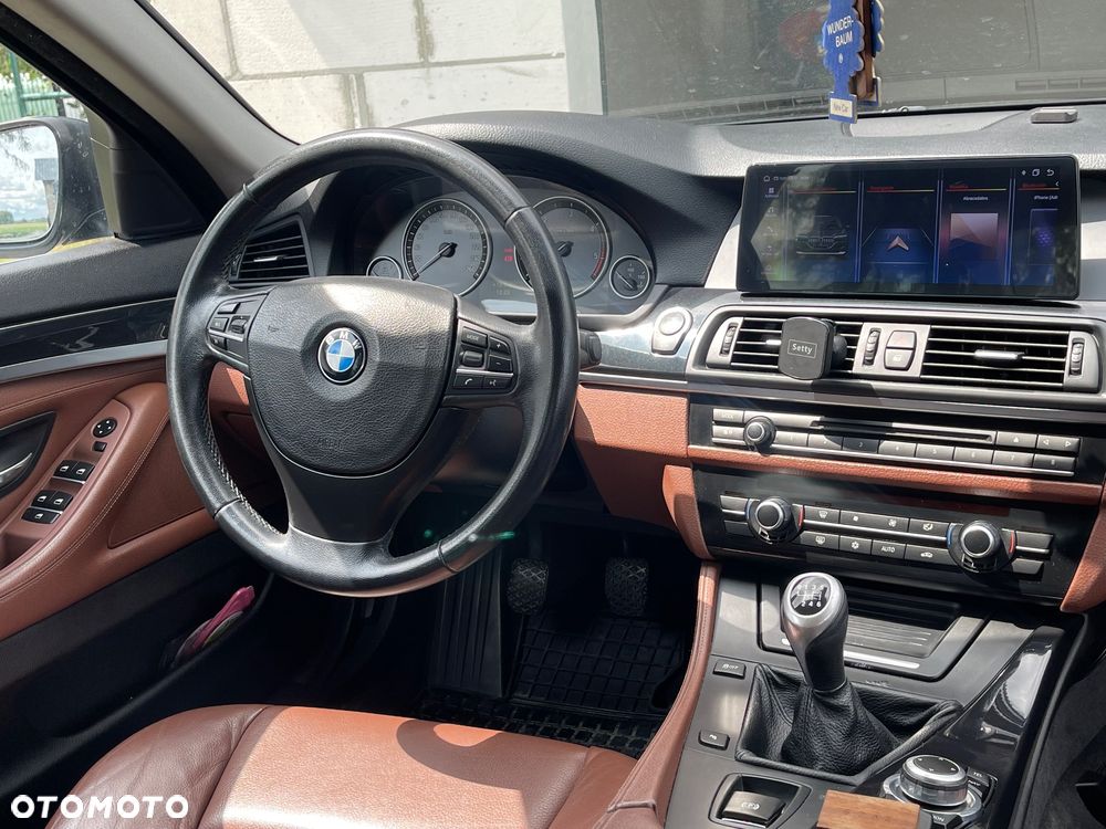 BMW Seria 5 520d Edition Fleet - 13