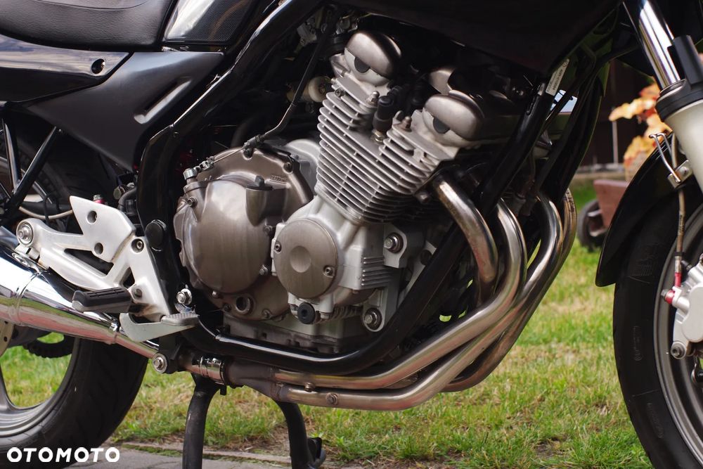 Yamaha XJ - 9