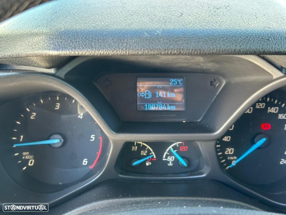 Ford TransitConnect16TDCi3Lugares - 18