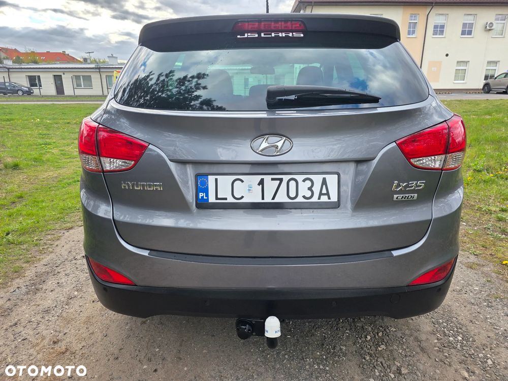 Hyundai ix35 1.7 CRDi 2WD blue Finale Gold - 15