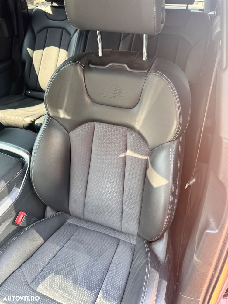 Audi Q7 - 15