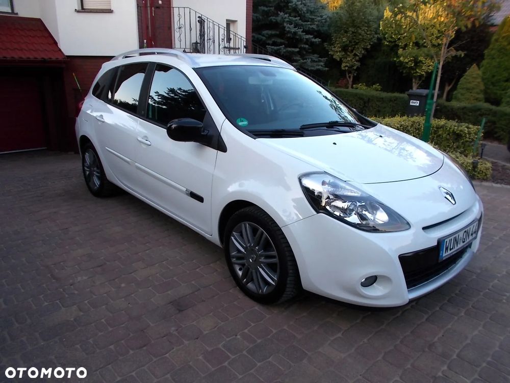 Renault Clio - 5