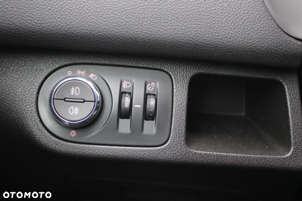Opel Meriva - 36