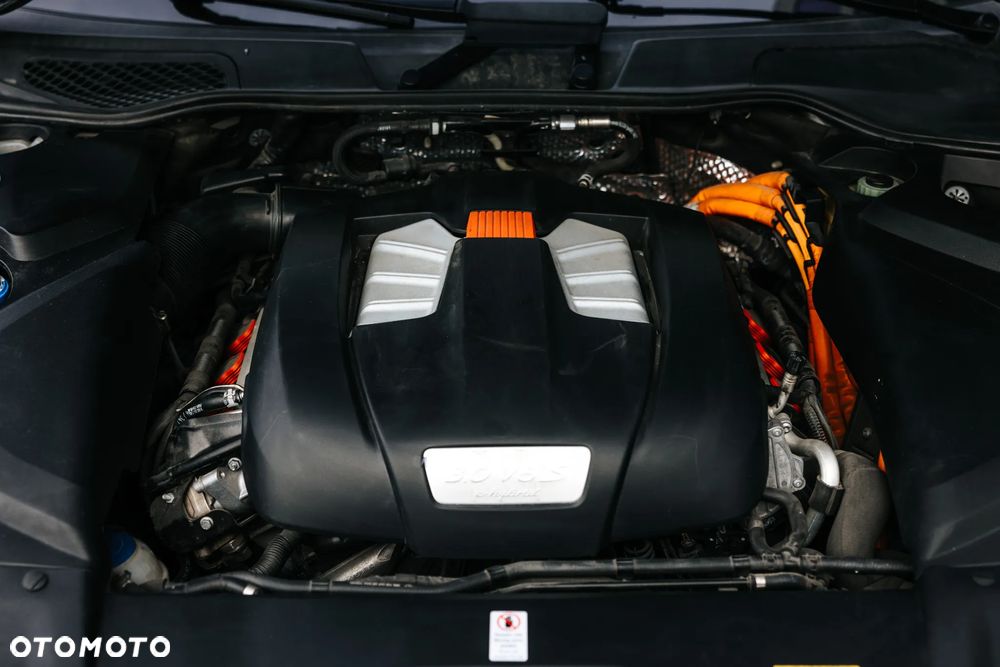 Porsche Cayenne E-Hybrid - 34