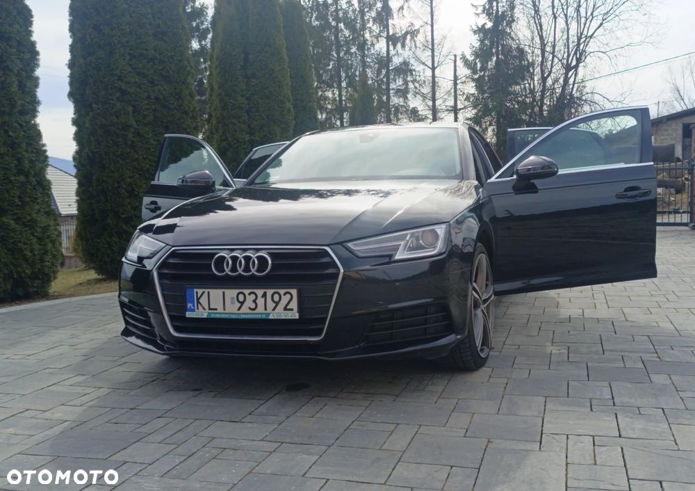 Audi A4 Limousine - 30