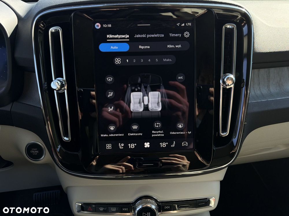 Volvo XC 40 - 20
