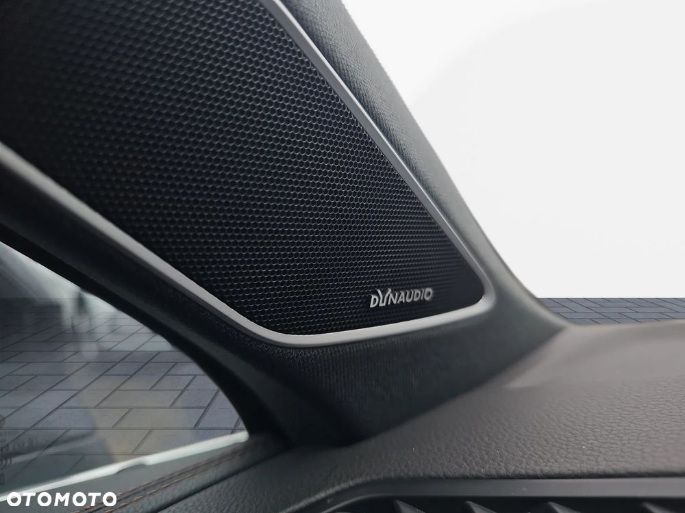 Volkswagen Touareg 3.0 V6 TDI 4Motion R-Line - 35