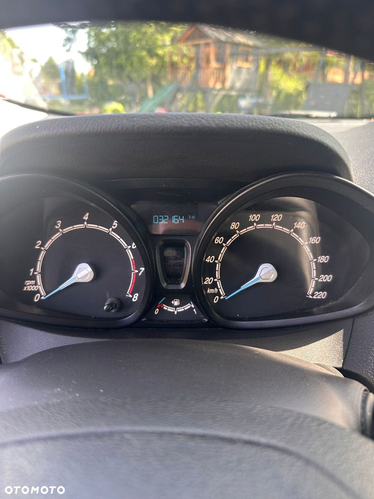 Ford Tourneo Courier 1.0 EcoBoost Trend - 9