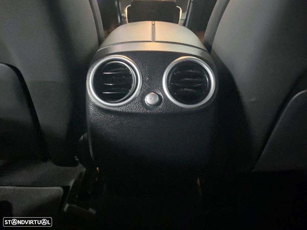 Mercedes-Benz GLC 300 de Coupé 4Matic - 13