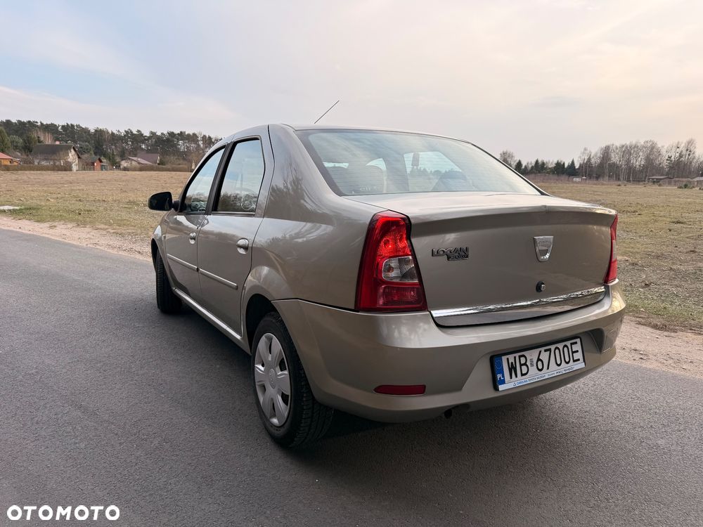 Dacia Logan 1.6 Laureate - 4