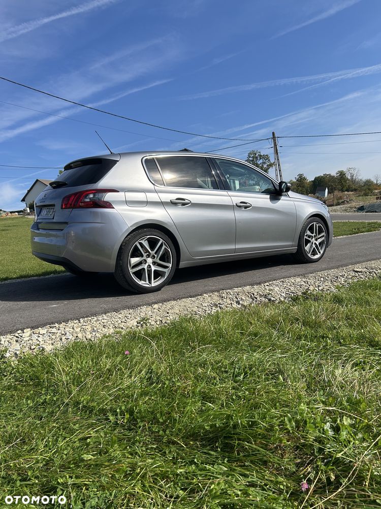 Peugeot 308 - 5