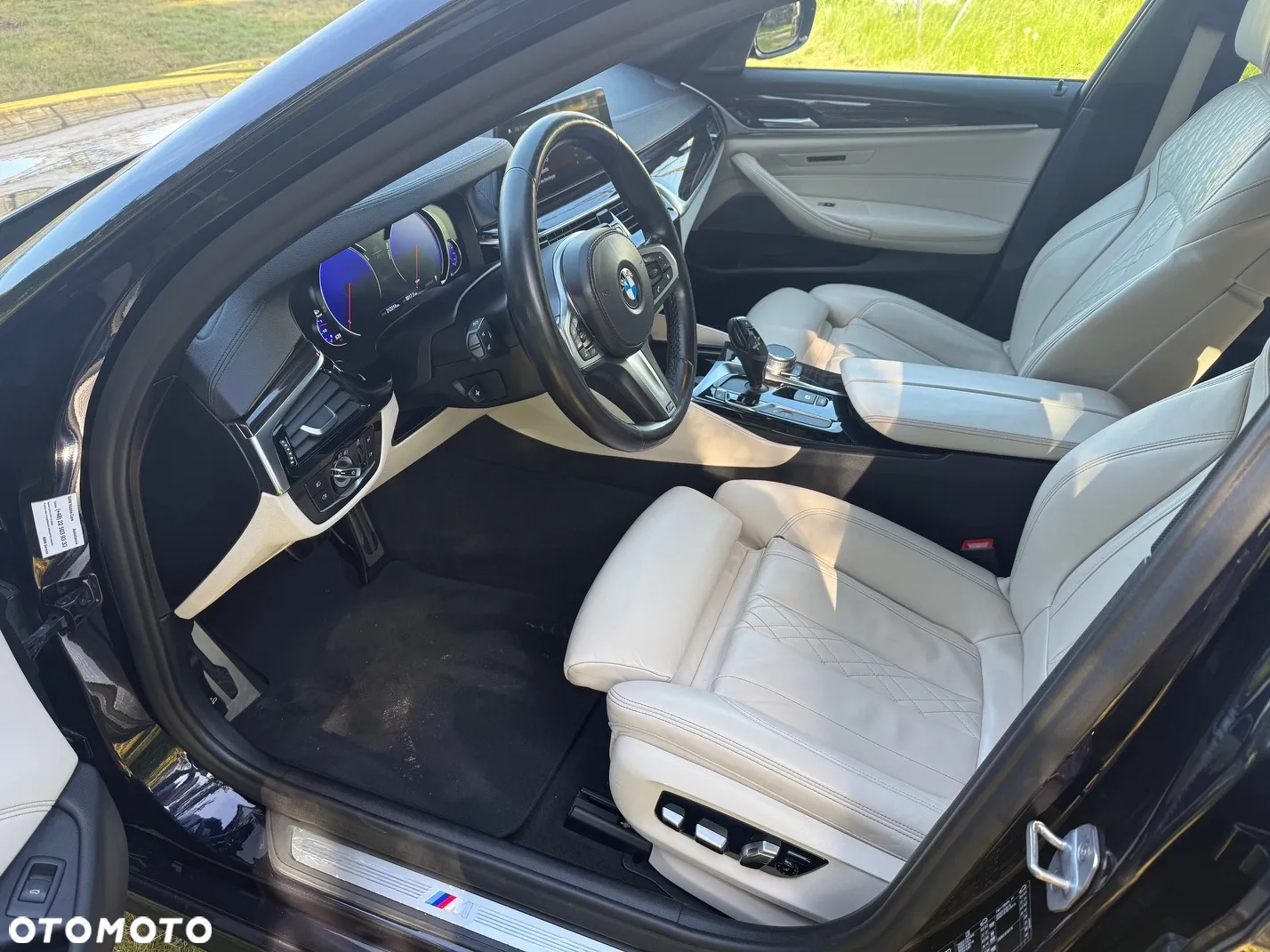 BMW Seria 5 540d xDrive M Sport sport - 12