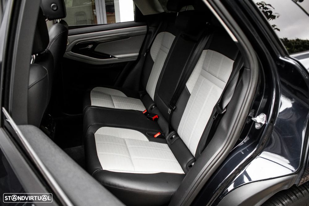 Land Rover Range Rover Evoque 1.5 P300e AWD R-Dynamic Auto - 27