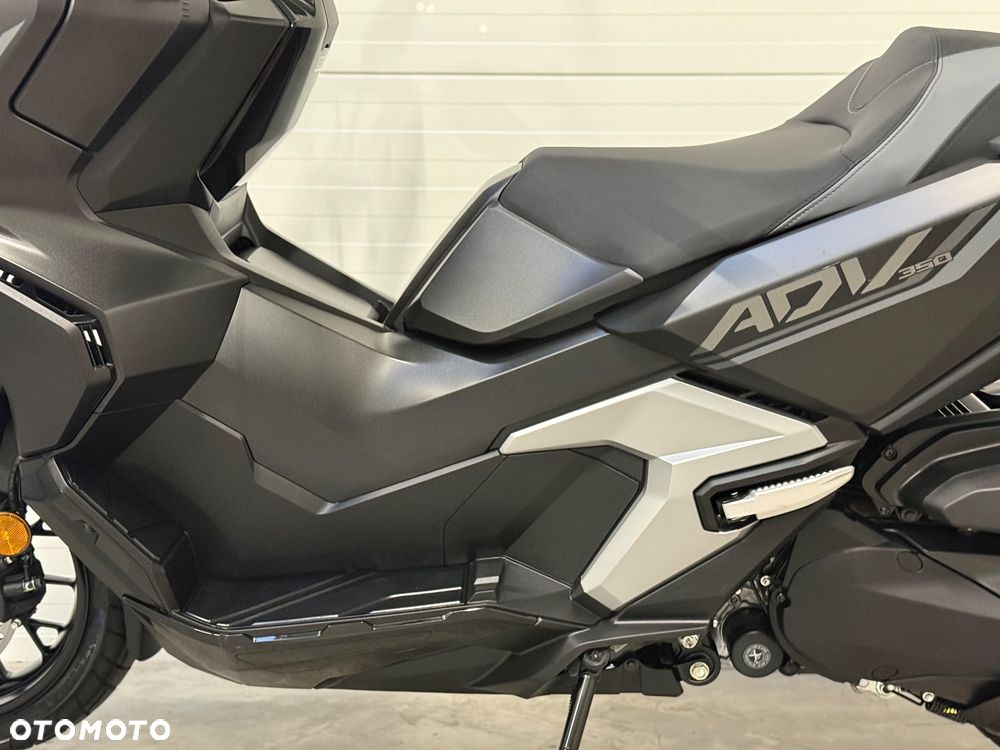 Honda ADV350 - 28