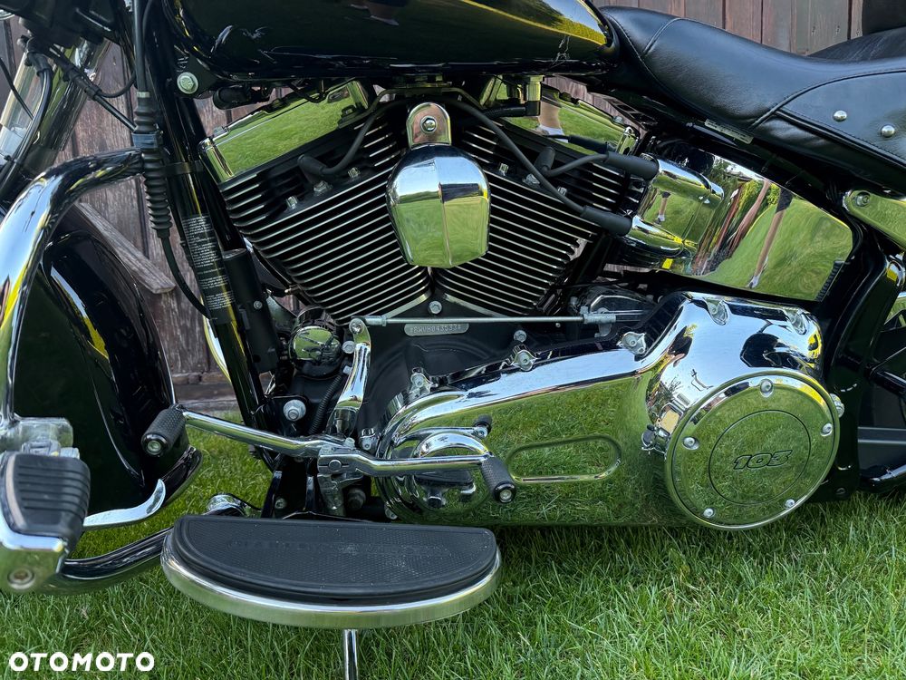 Harley-Davidson Softail Heritage Classic - 11