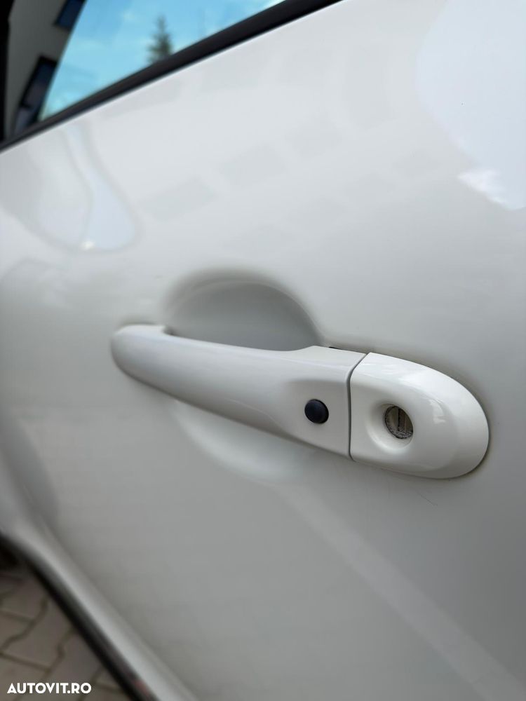 Nissan Juke 1.5L dCI Stop/Start Tekna - 9