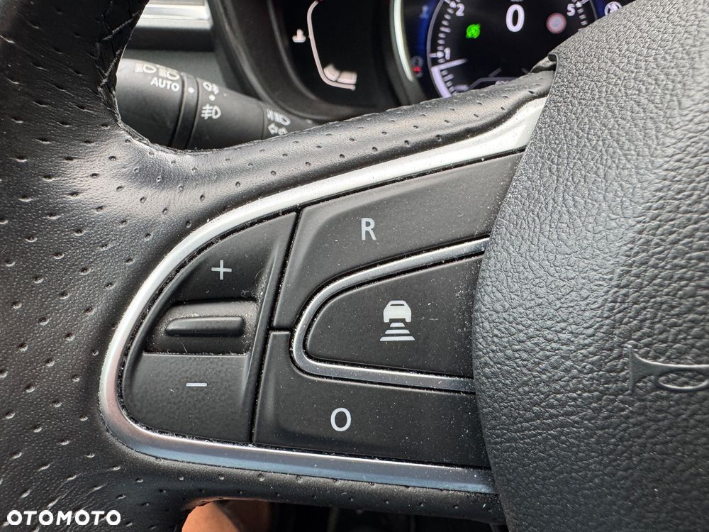 Renault Kadjar TCe 140 GPF BOSE EDITION - 23