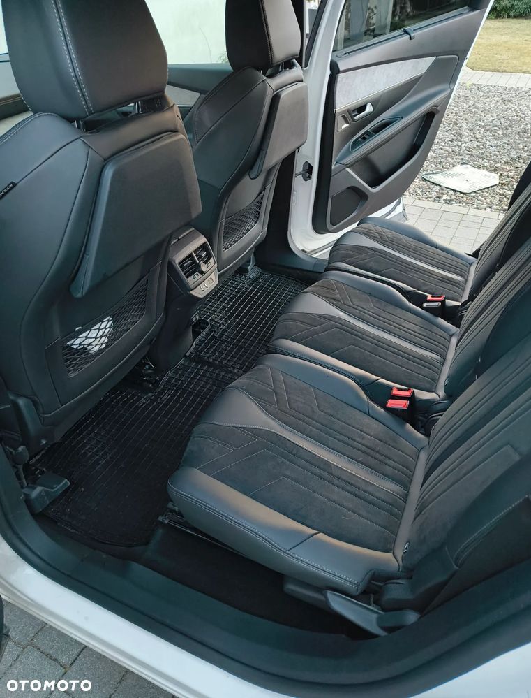 Peugeot 5008 PureTech 130 EAT8 Stop & Start GT - 12