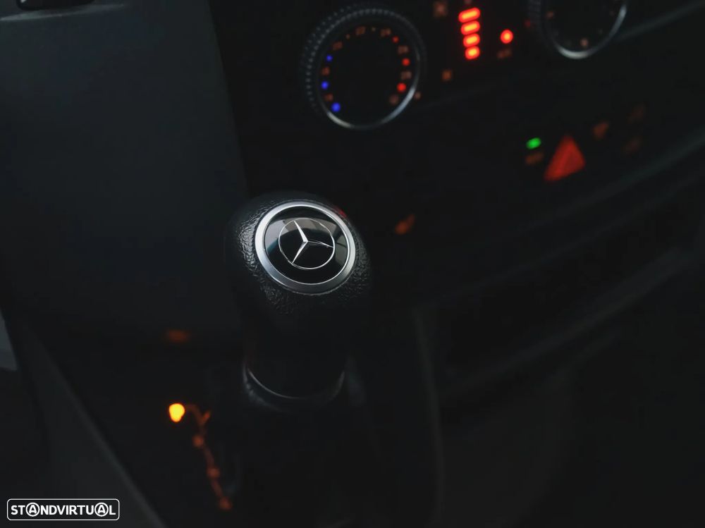 Mercedes-Benz Sprinter 313 CDI IVA DEDUTIVEL - 17