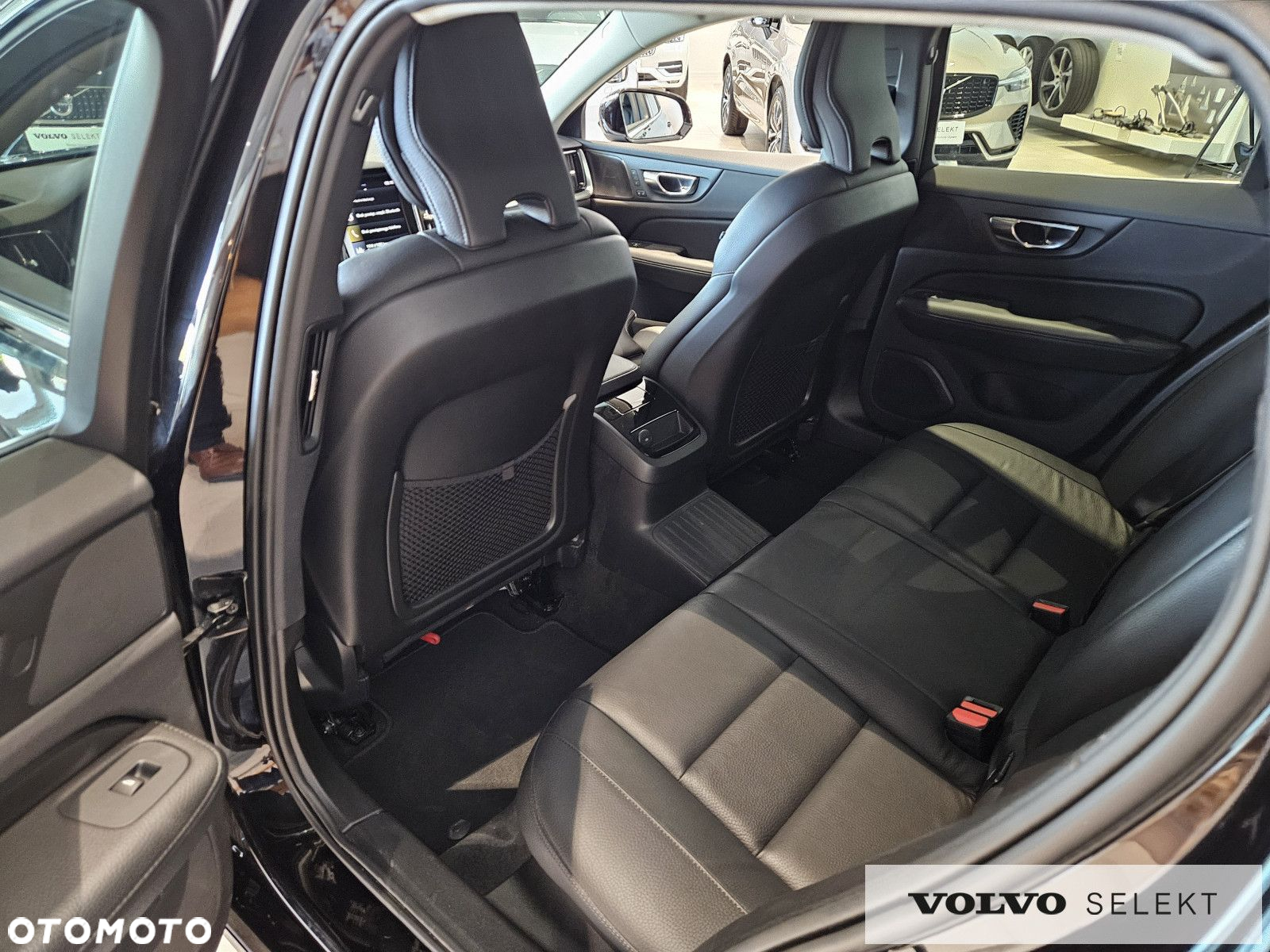 Volvo V60 - 16