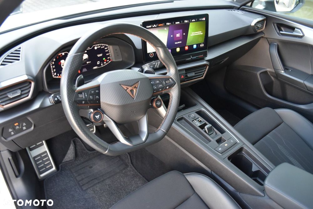 Cupra Leon 2.0 TSI DSG - 9