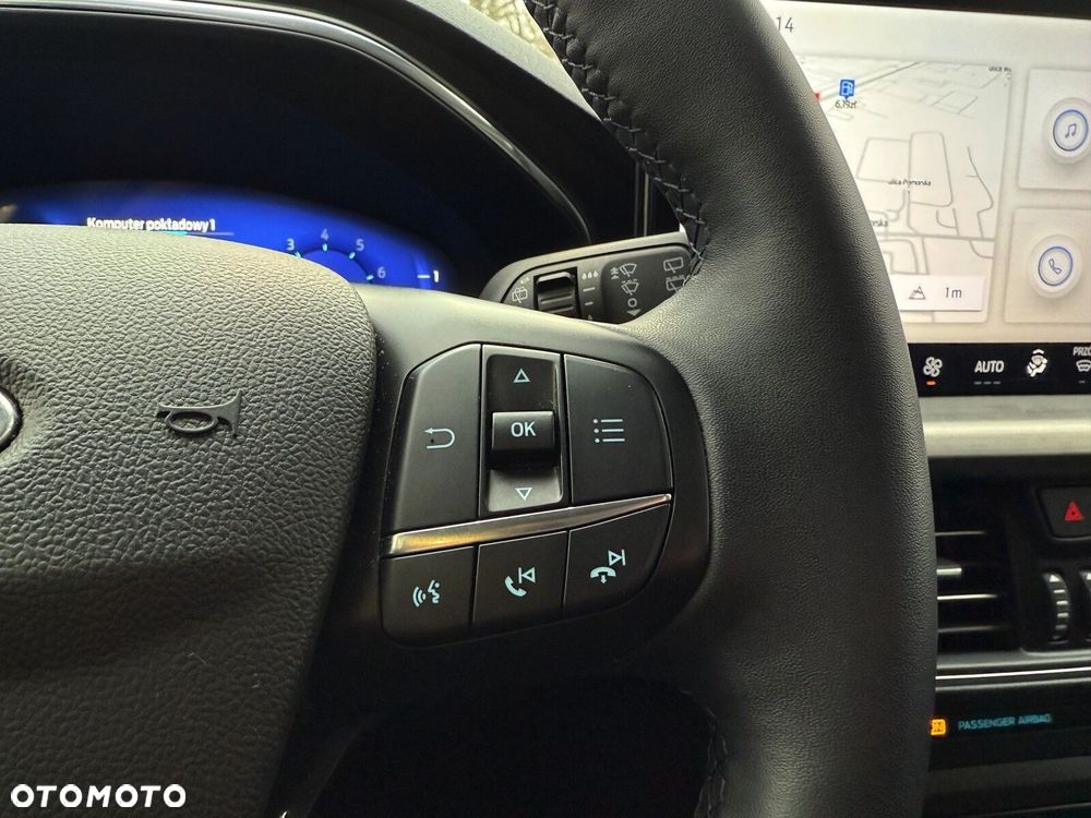 Ford Focus 1.0 EcoBoost mHEV Titanium X - 19